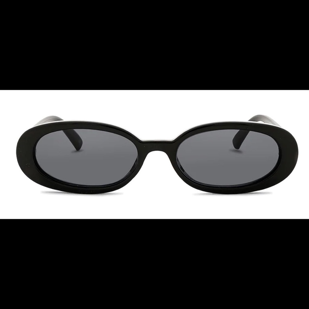 Le Specs Black & Smoke Mono
